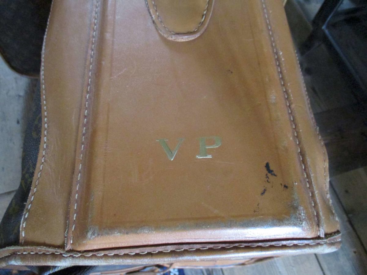 Vintage Louis Vuitton suitcases - Piet Jonker