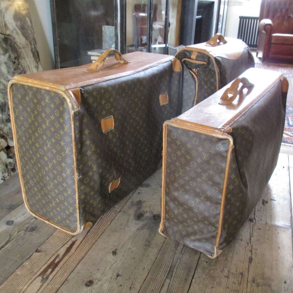 vuitton vintage suitcase