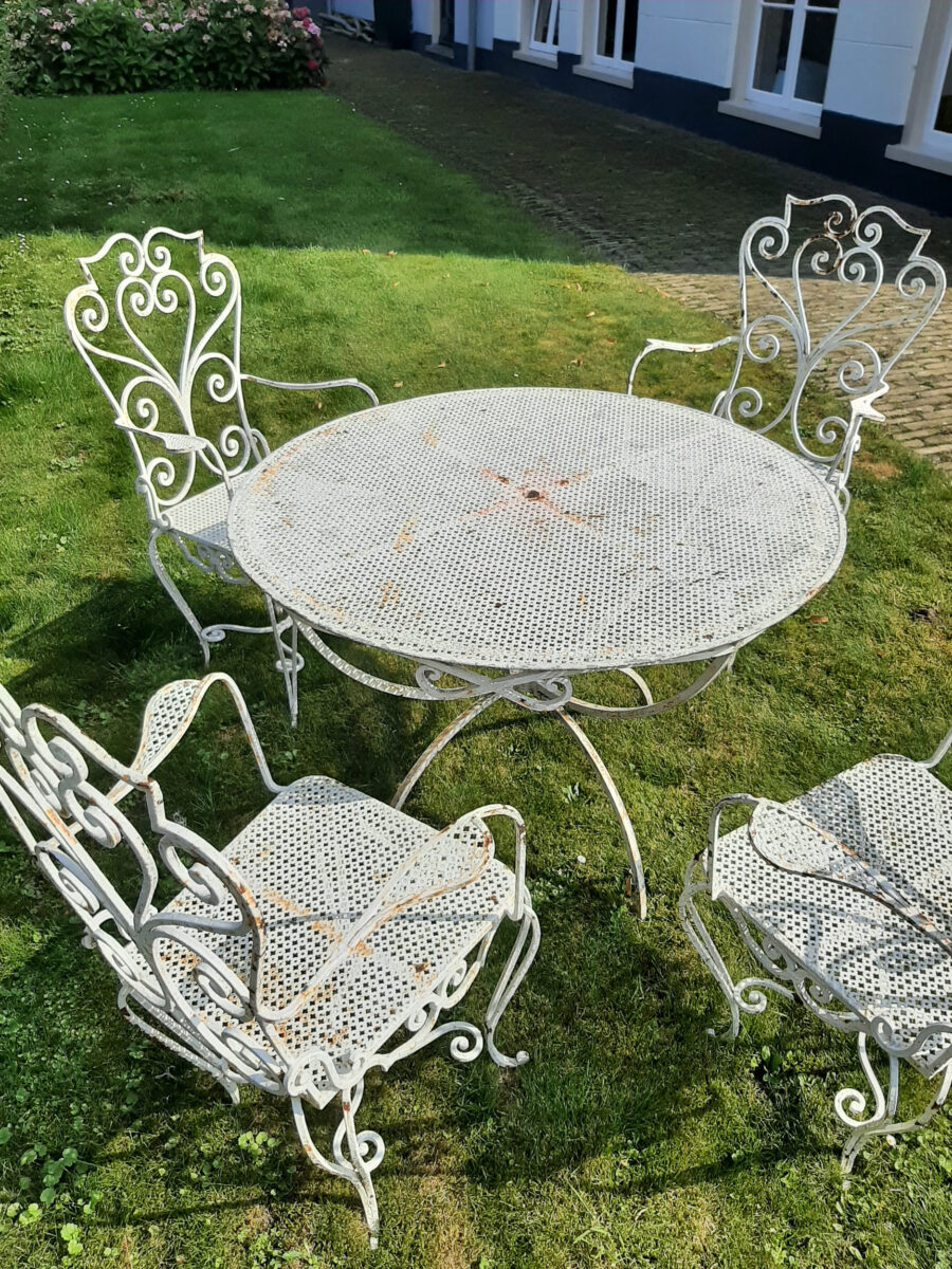 Old French white metal garden furniture Piet Jonker
