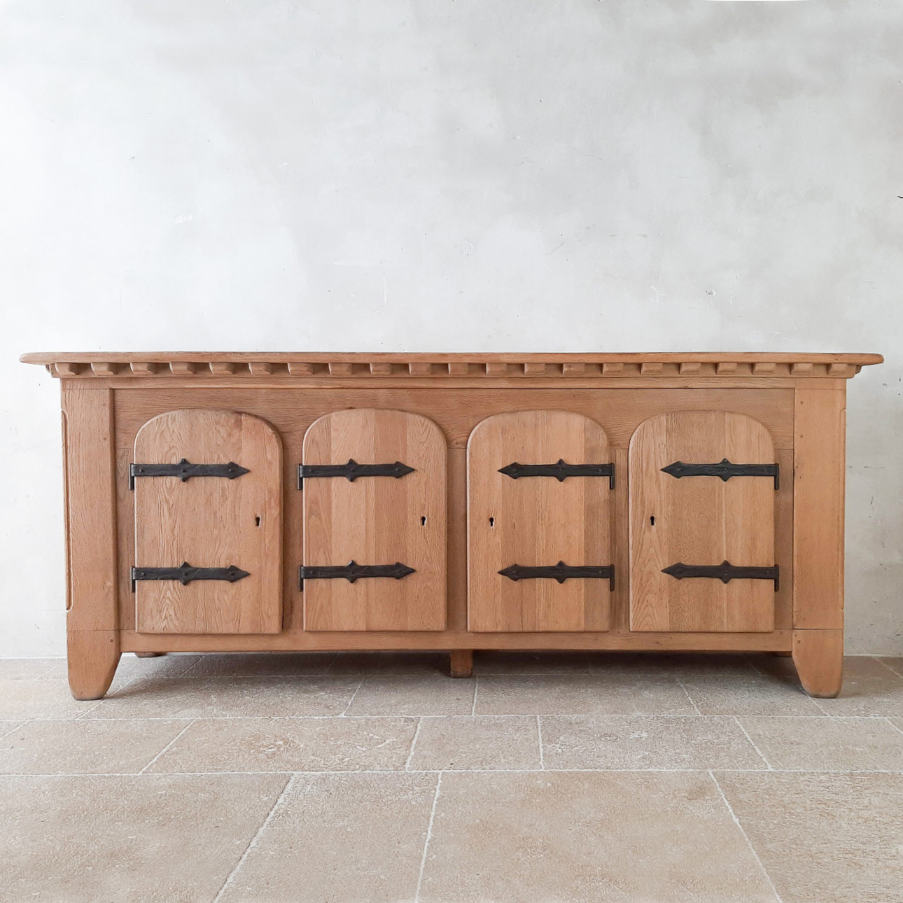 Midcentury Spanish oak credenza '40s Piet Jonker