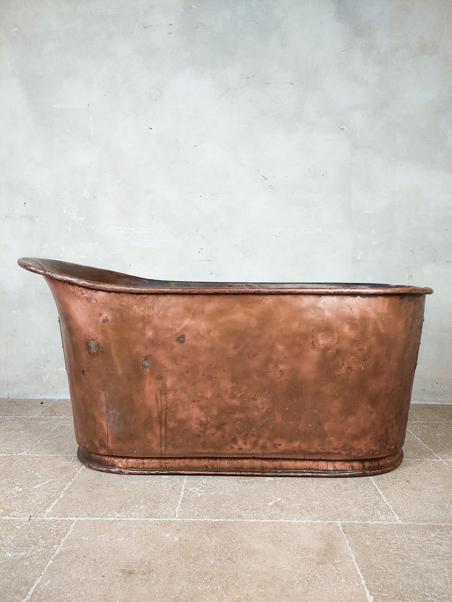 Antique copper bathtub Piet Jonker